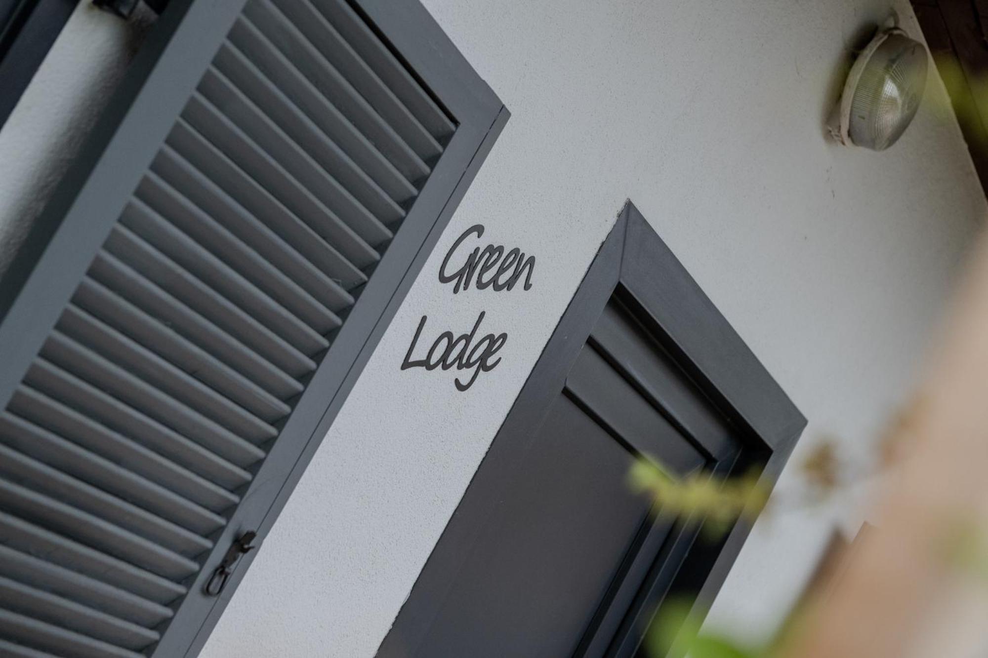 Gite See You Soon - Maisonnette Green Lodge リボーヴィレ エクステリア 写真